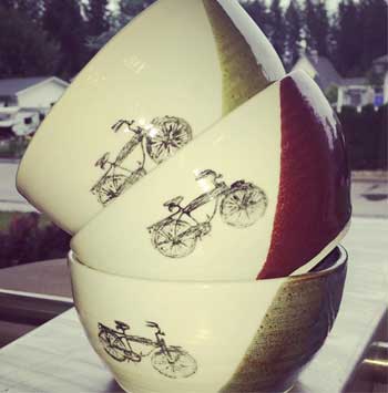 EEK Pottery